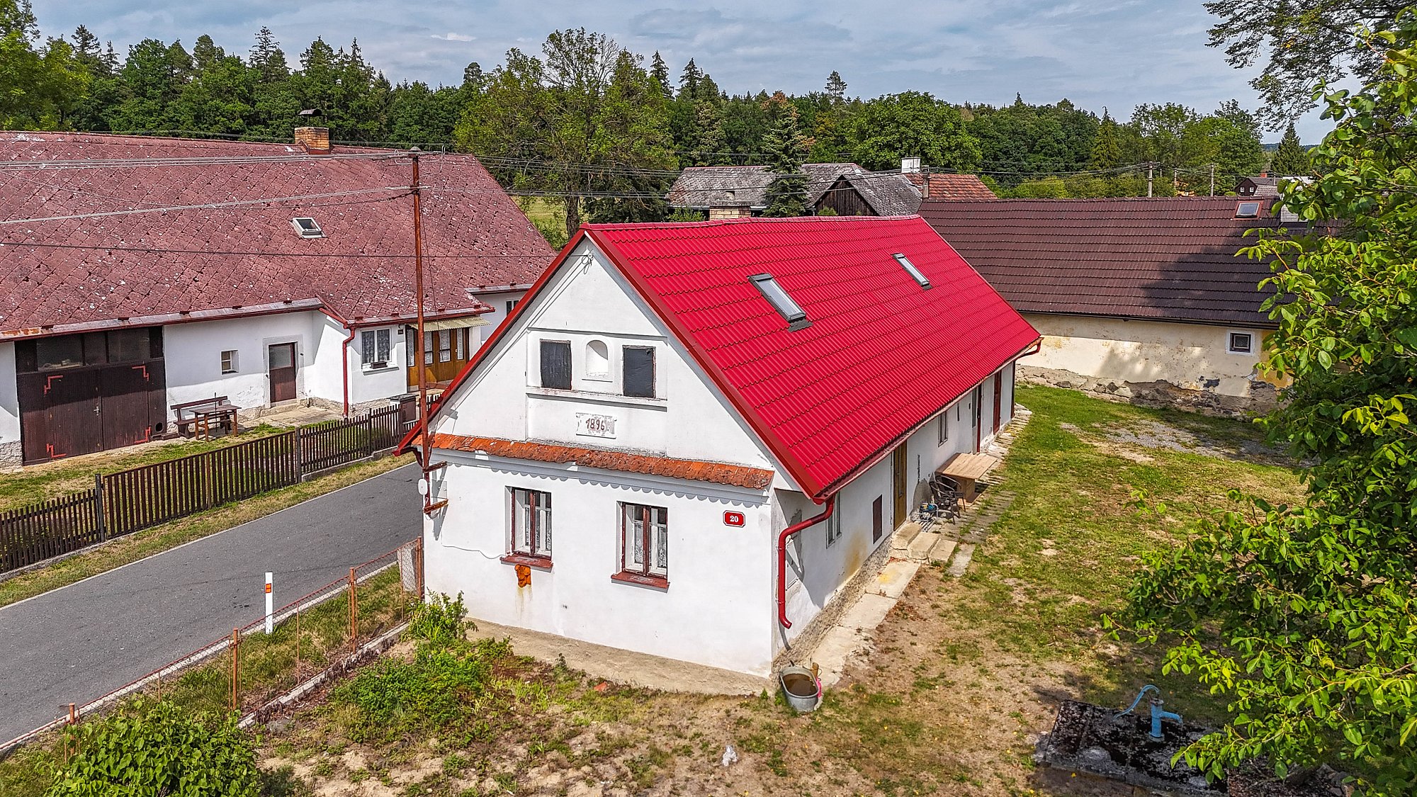 Prodej domu 2+kk v Zahrádce, fotografie 4